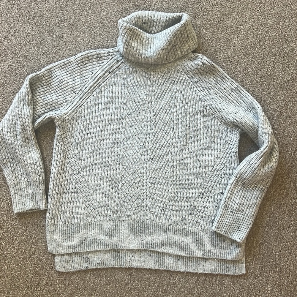 Madewell Donegal Mercer Gray Turtleneck Sweater size large - Picture 3 of 4